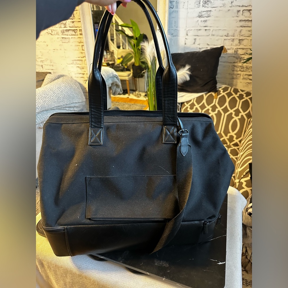 Beis Convertible Weekender Bag Black. Carry-on. Pre-owned.